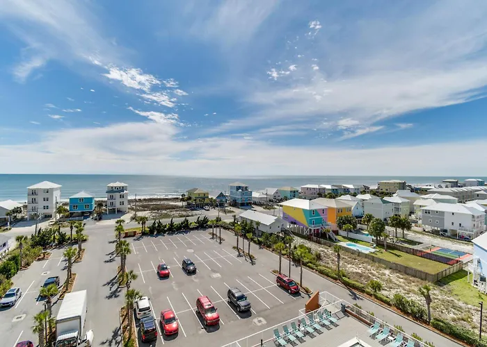 Beachfront W/ Community Pool! * Gulf Shores